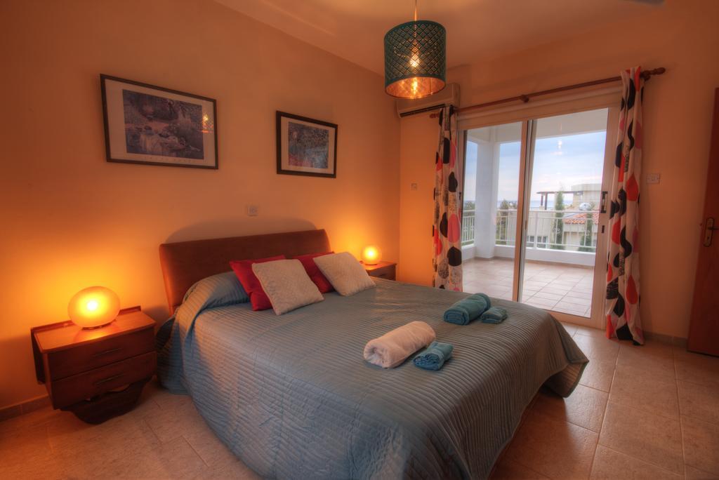 Villa Athina Paphos Szoba fotó