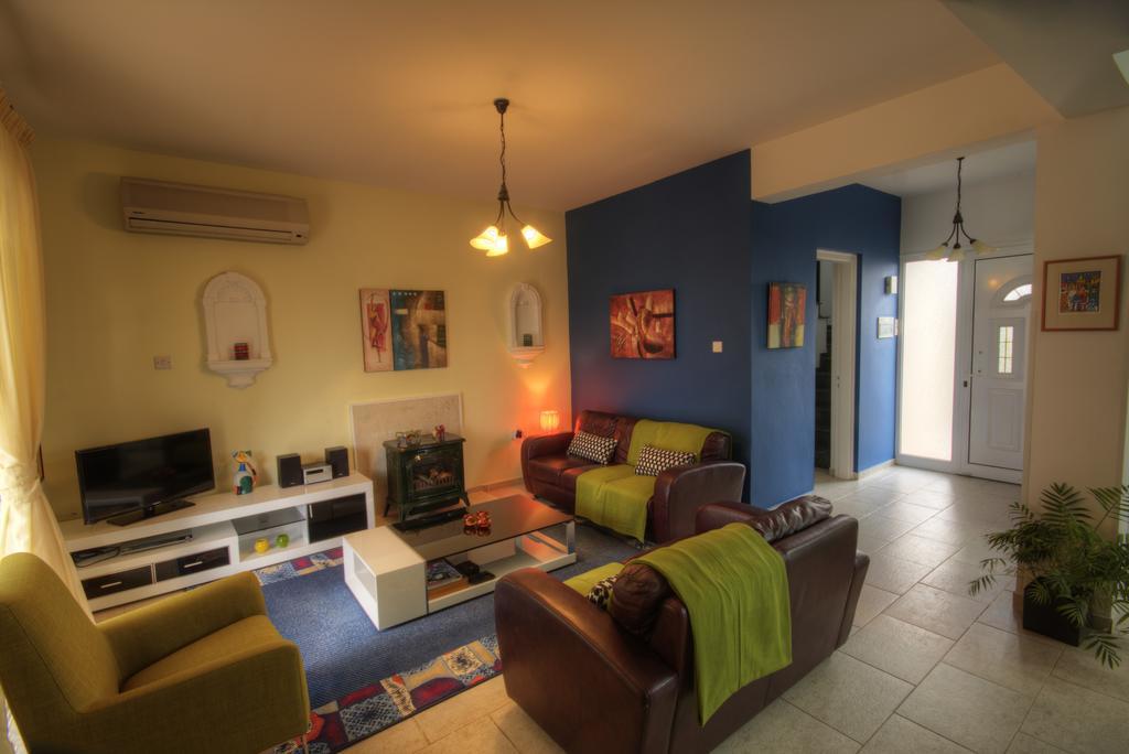 Villa Athina Paphos Szoba fotó