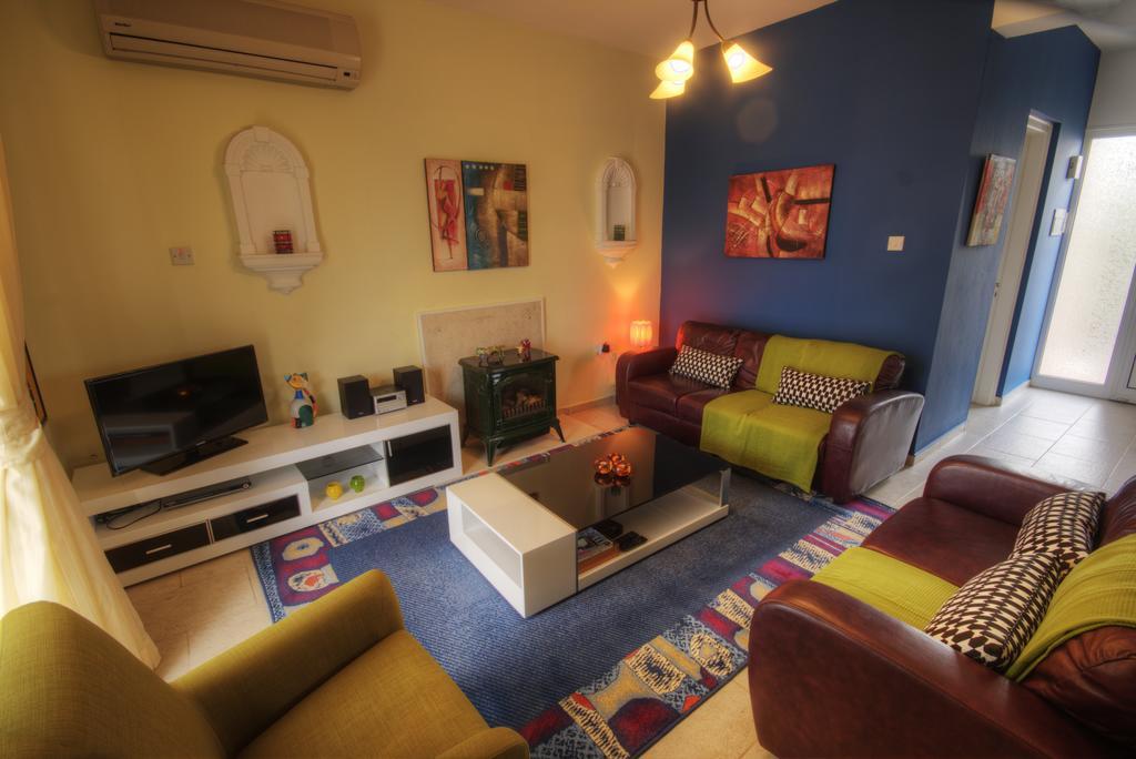 Villa Athina Paphos Szoba fotó