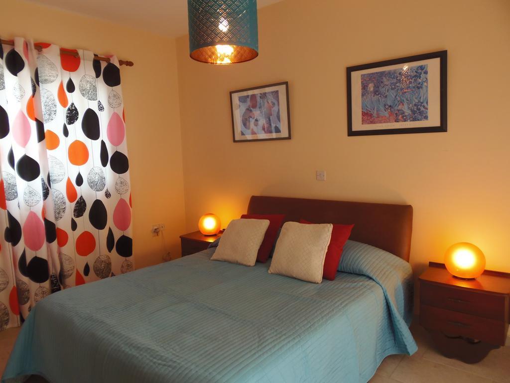 Villa Athina Paphos Szoba fotó